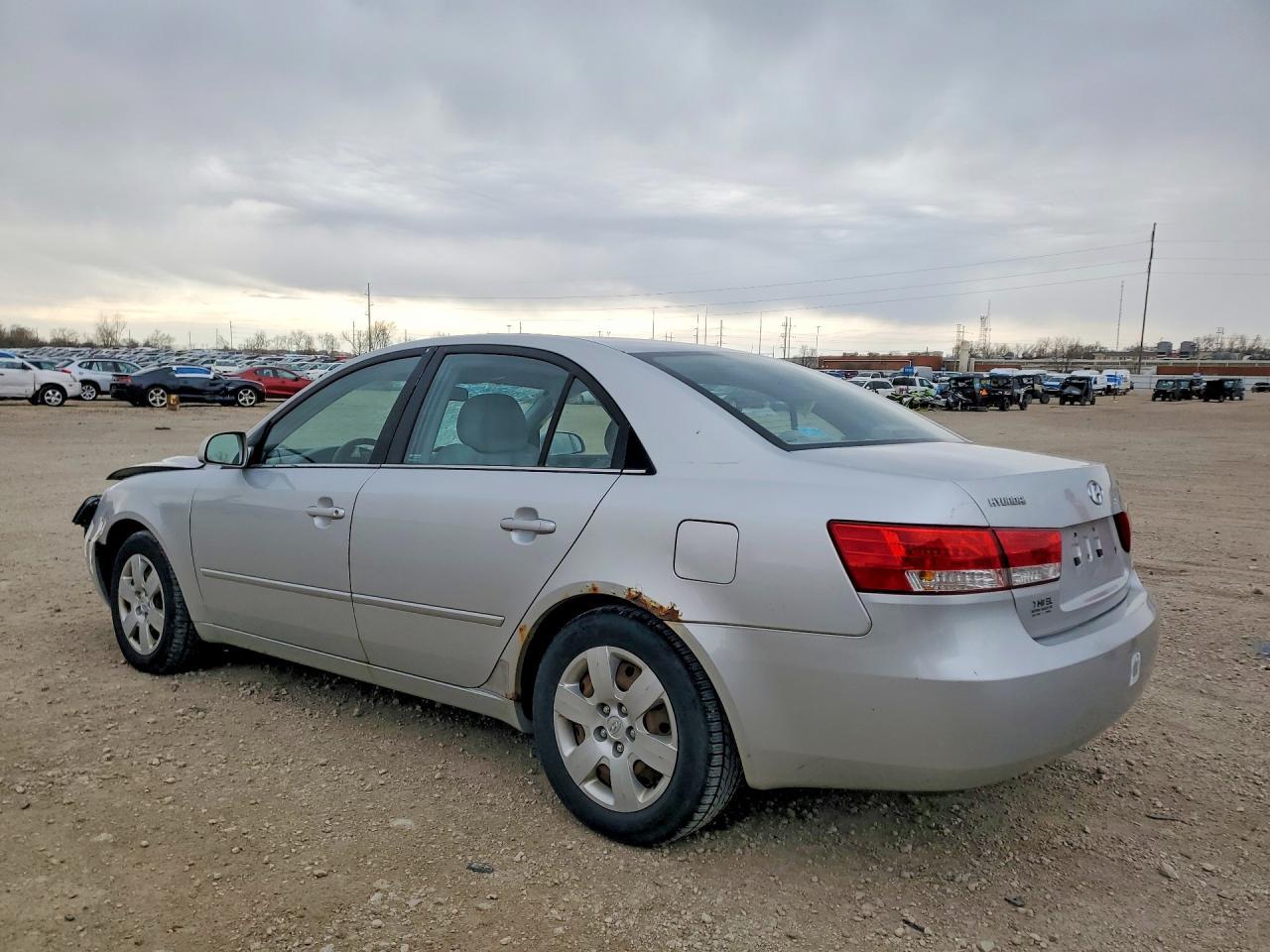 2007 Hyundai Sonata Gls - Image 2
