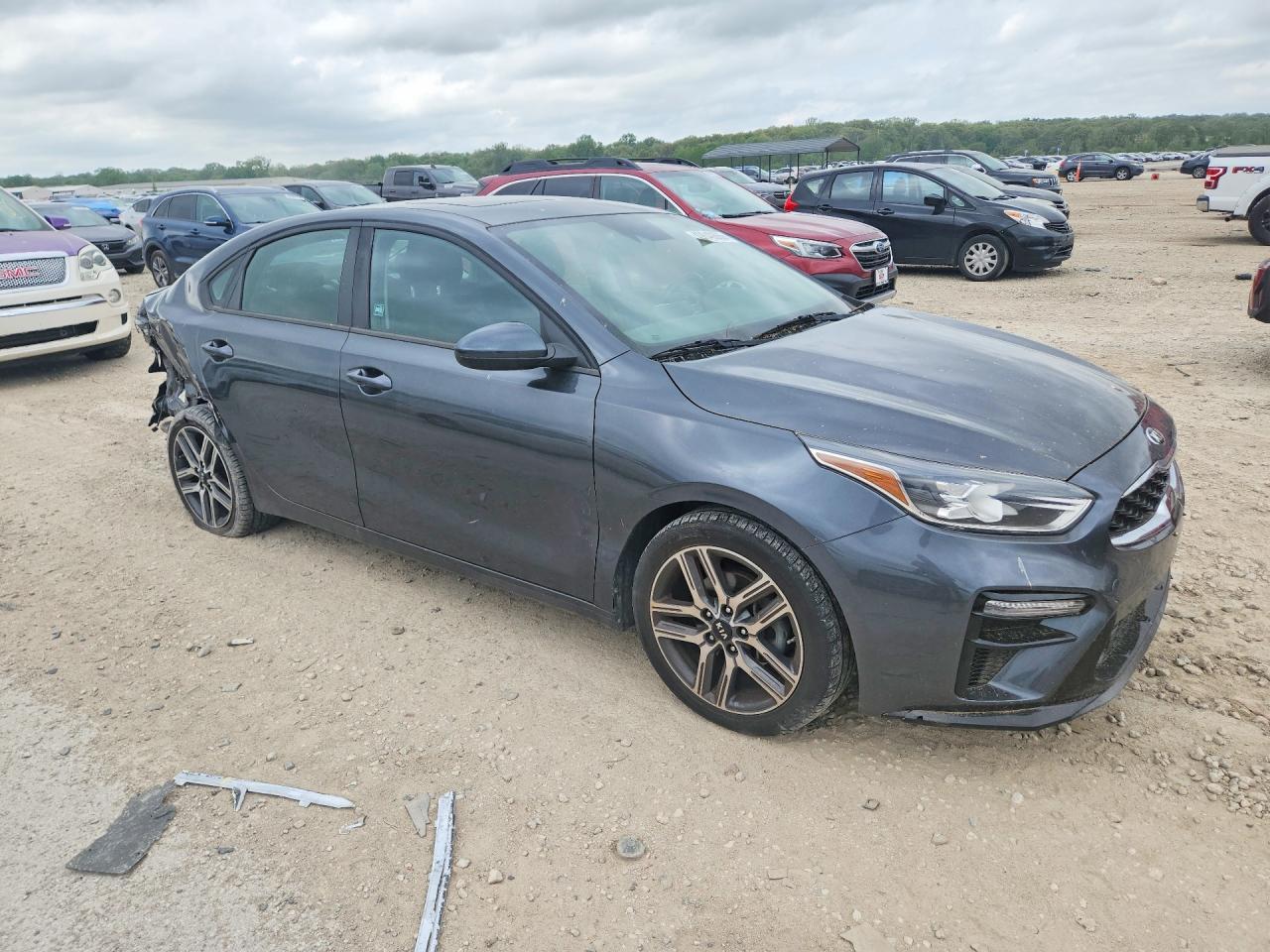 2019 Kia Forte S - Фото 4