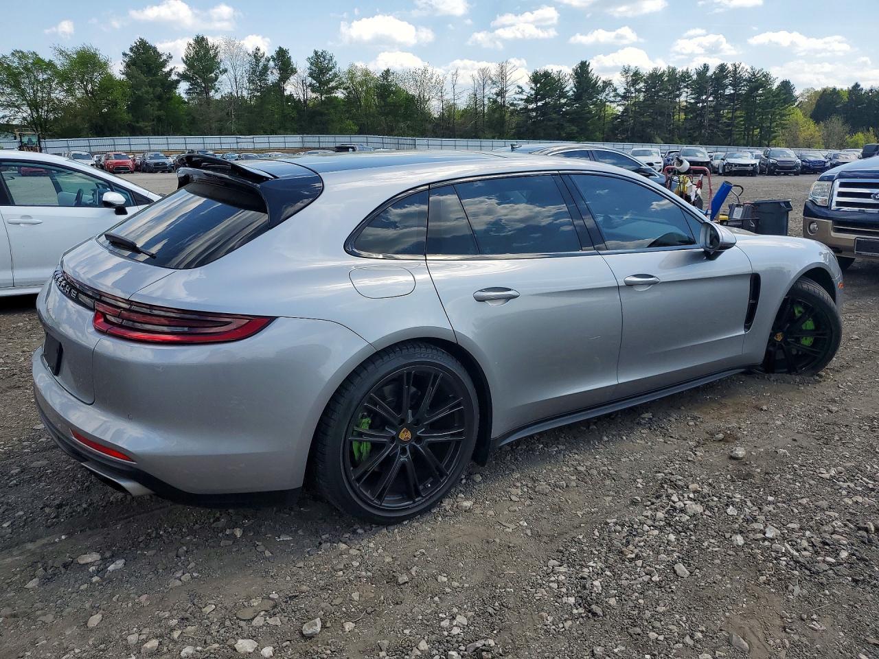 2018 Porsche Panamera 4 Sport Turismo - Image 3