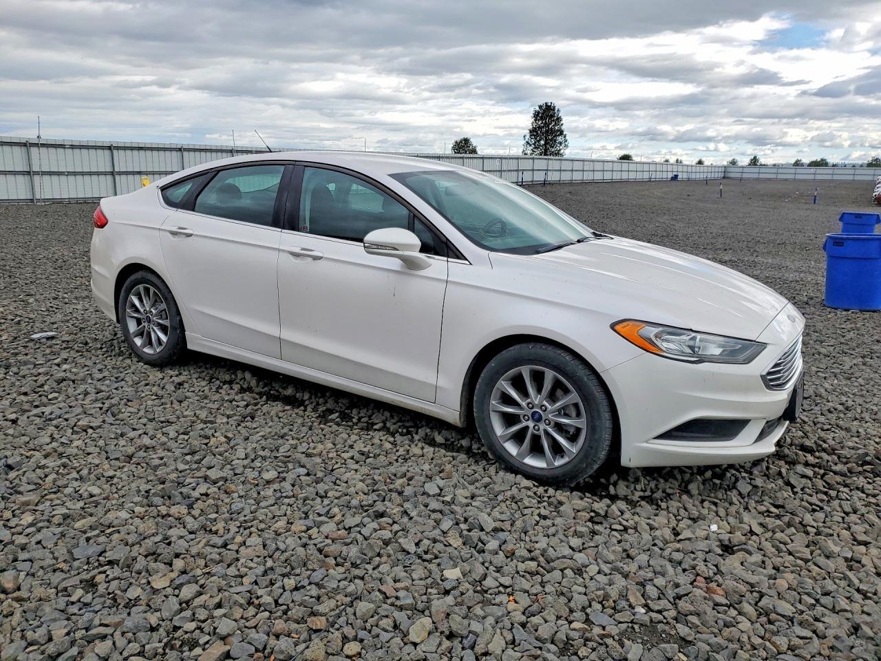 2017 Ford Fusion Se - Image 4