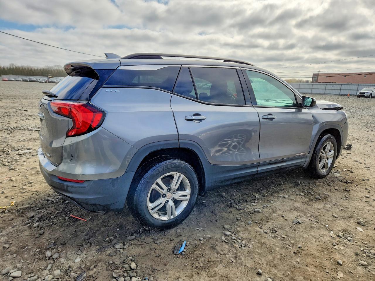 2019 GMC Terrain Sle - Image 3