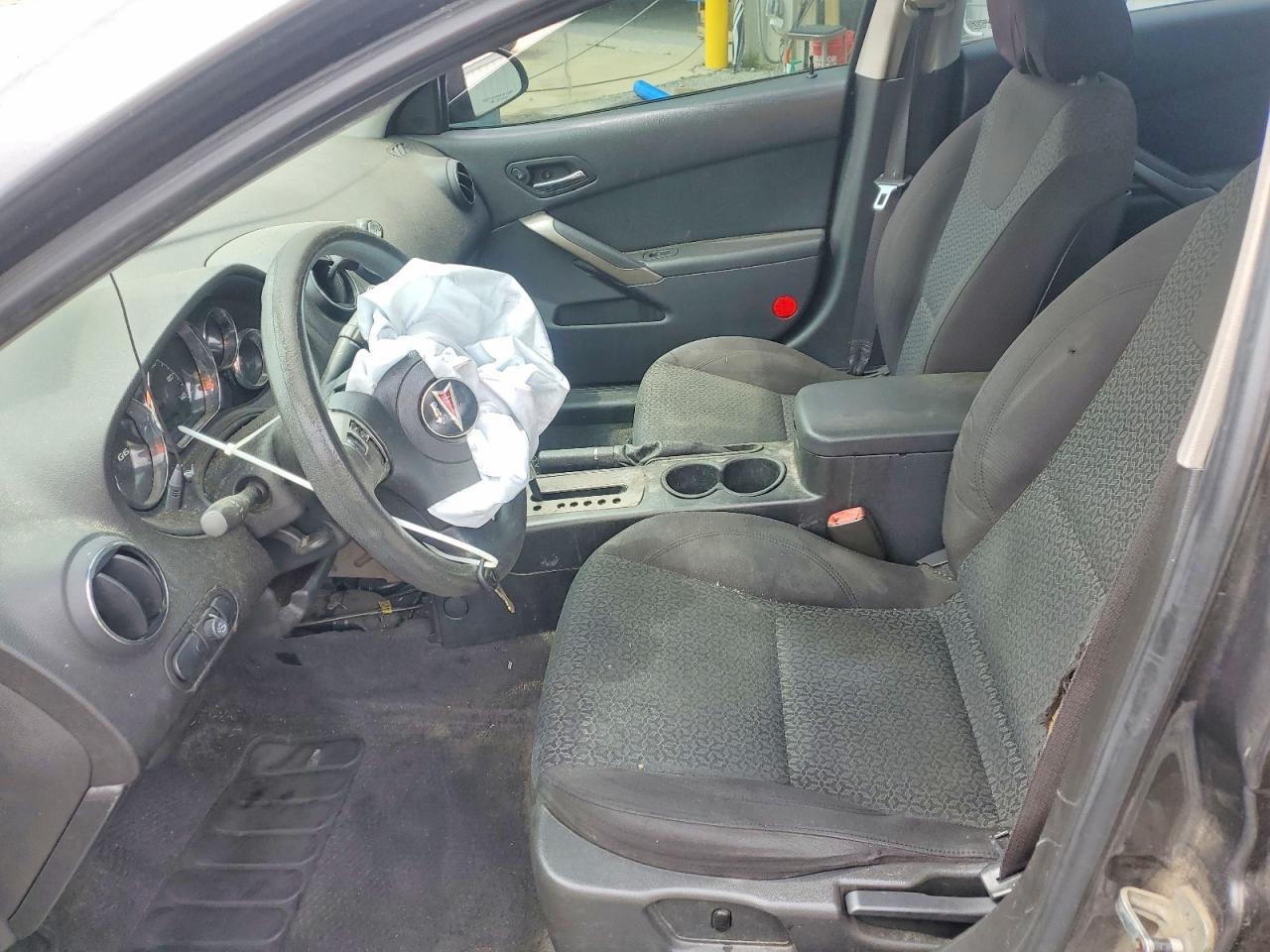 2007 Pontiac G6 Base - Image 7