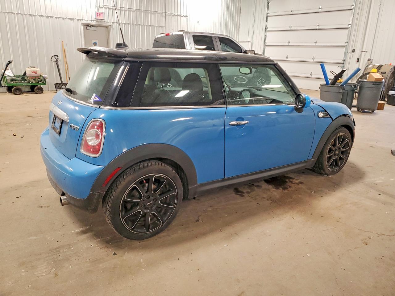 2012 Mini Cooper - Image 3