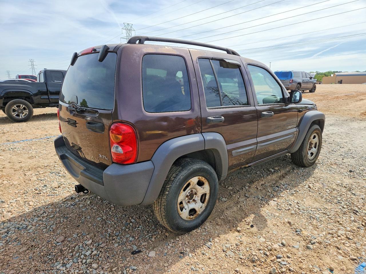 2004 Jeep Liberty Sport - Фото 3