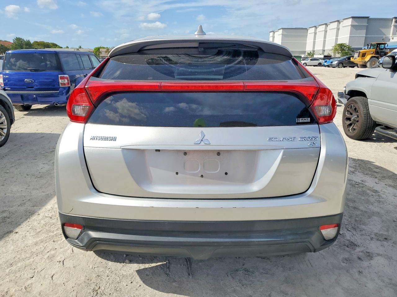 2019 Mitsubishi Eclipse Cross Es - Фото 6