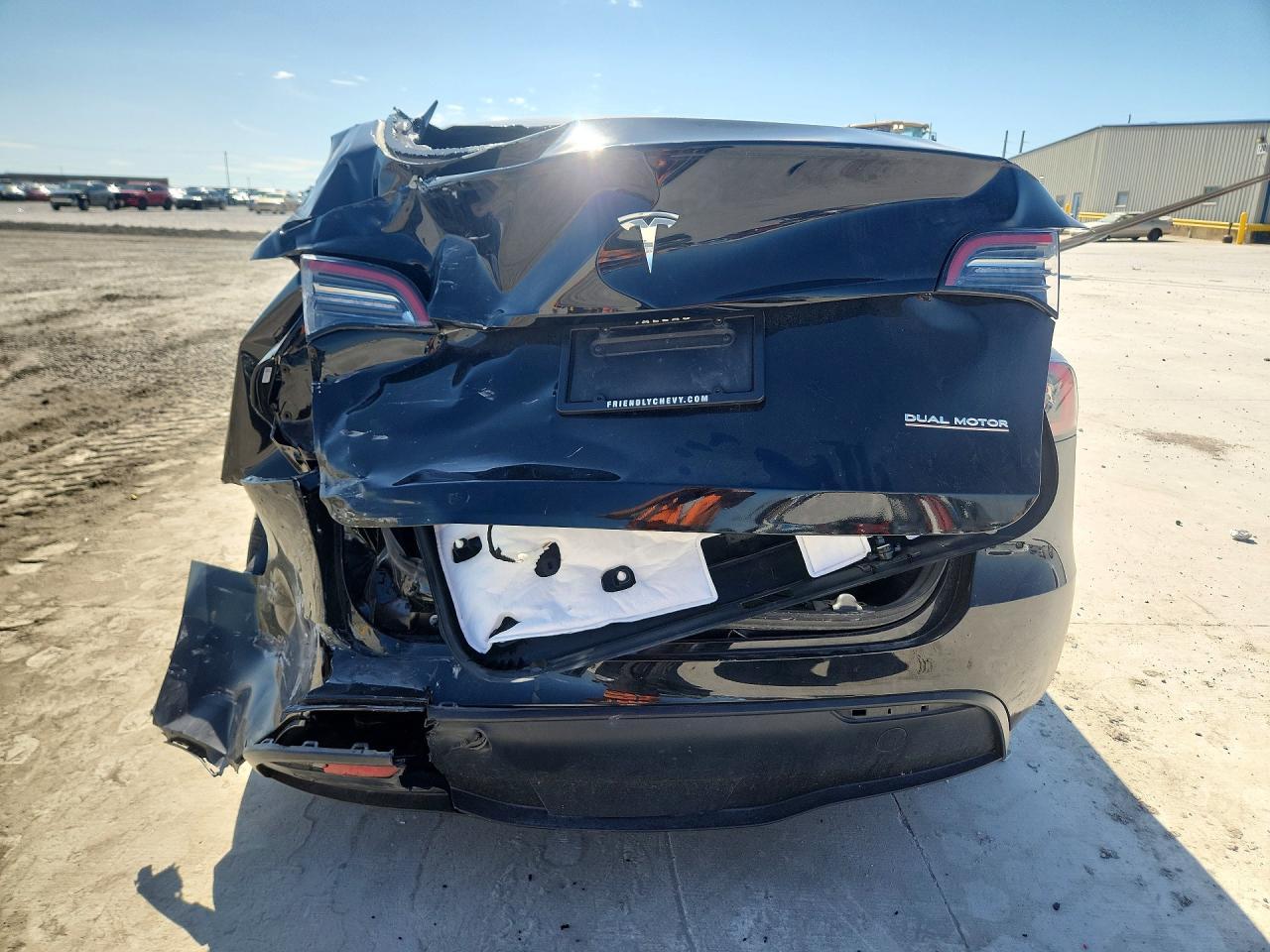 2024 Tesla Model Y - Фото 6