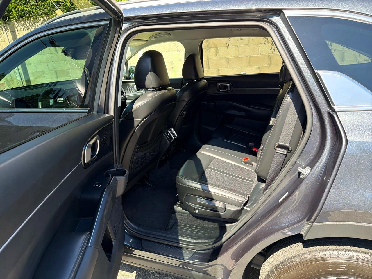 2024 Kia Sorento S - Фото 6
