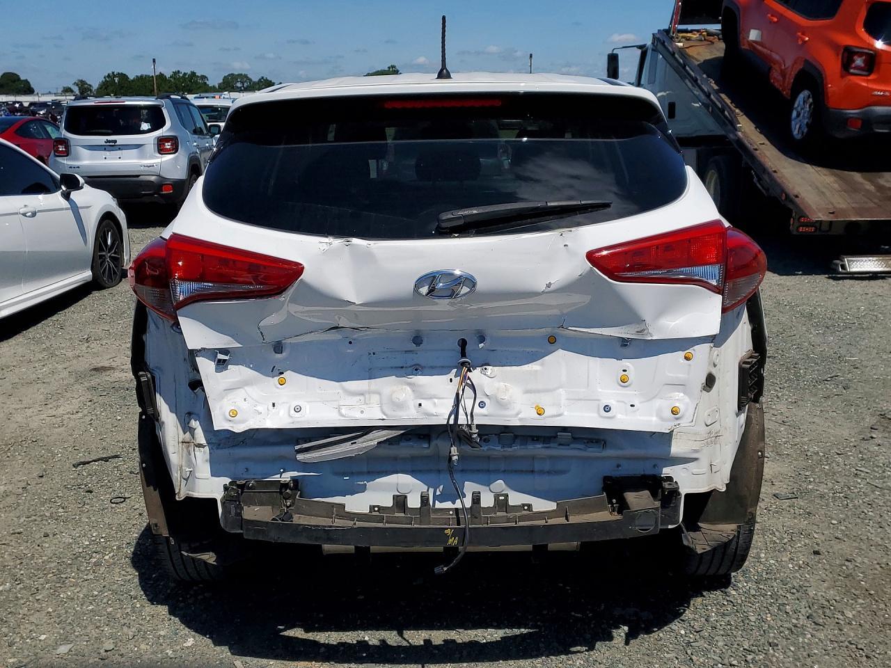 2018 Hyundai Tucson Se - Image 6