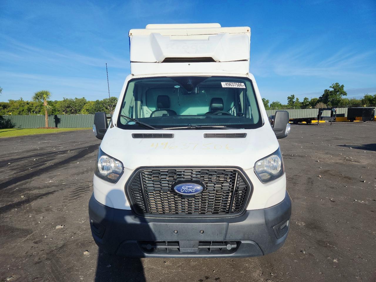 2020 Ford Transit Delivery Truck - Фото 5