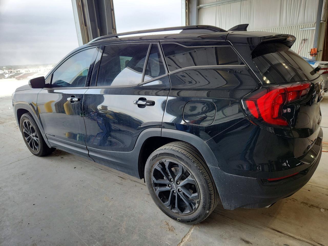 2020 GMC Terrain Slt - Фото 2