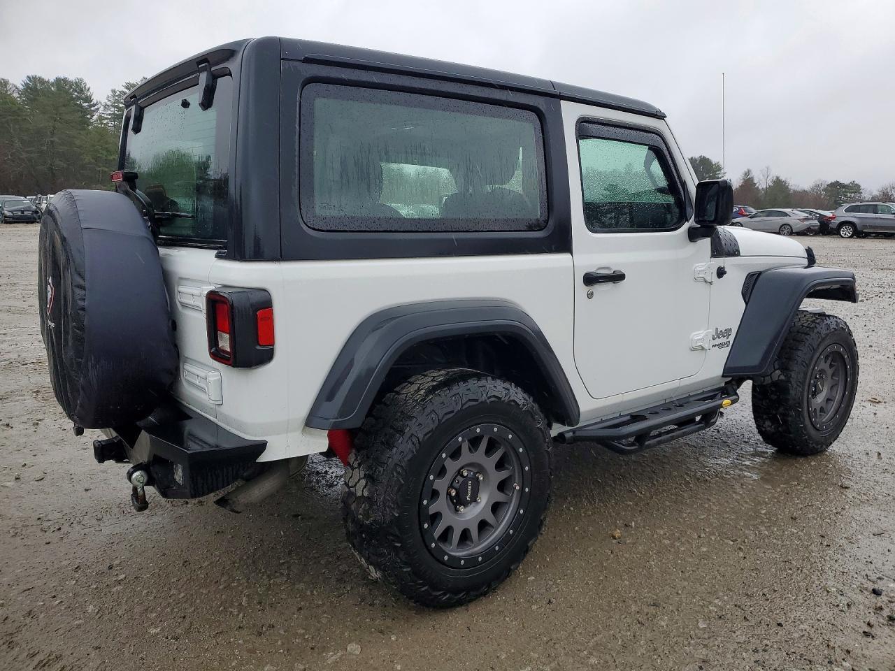 2020 Jeep Wrangler Sport - Фото 3