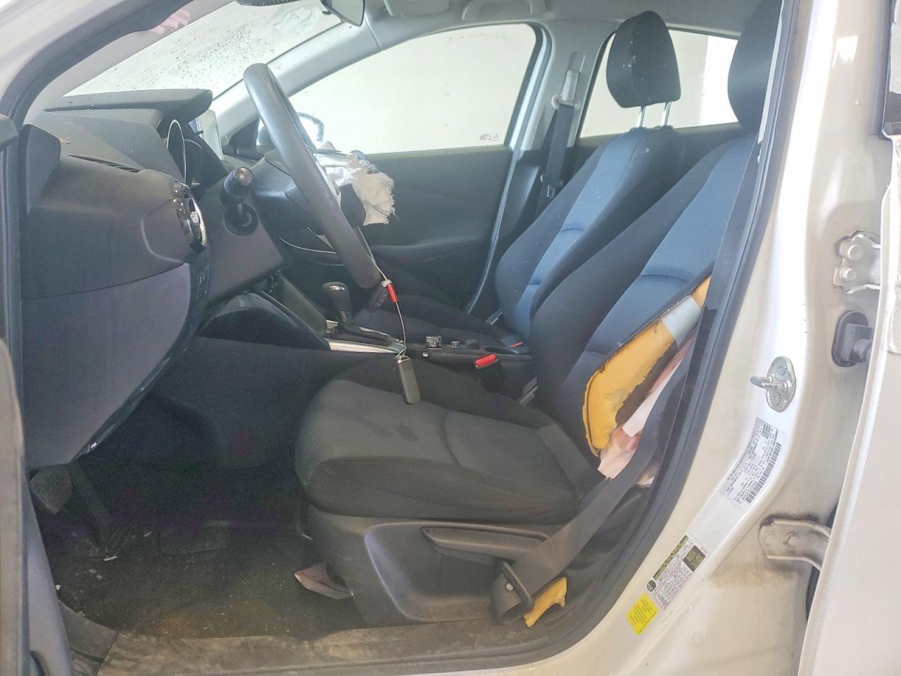 2018 Toyota Yaris Ia Base - Image 7