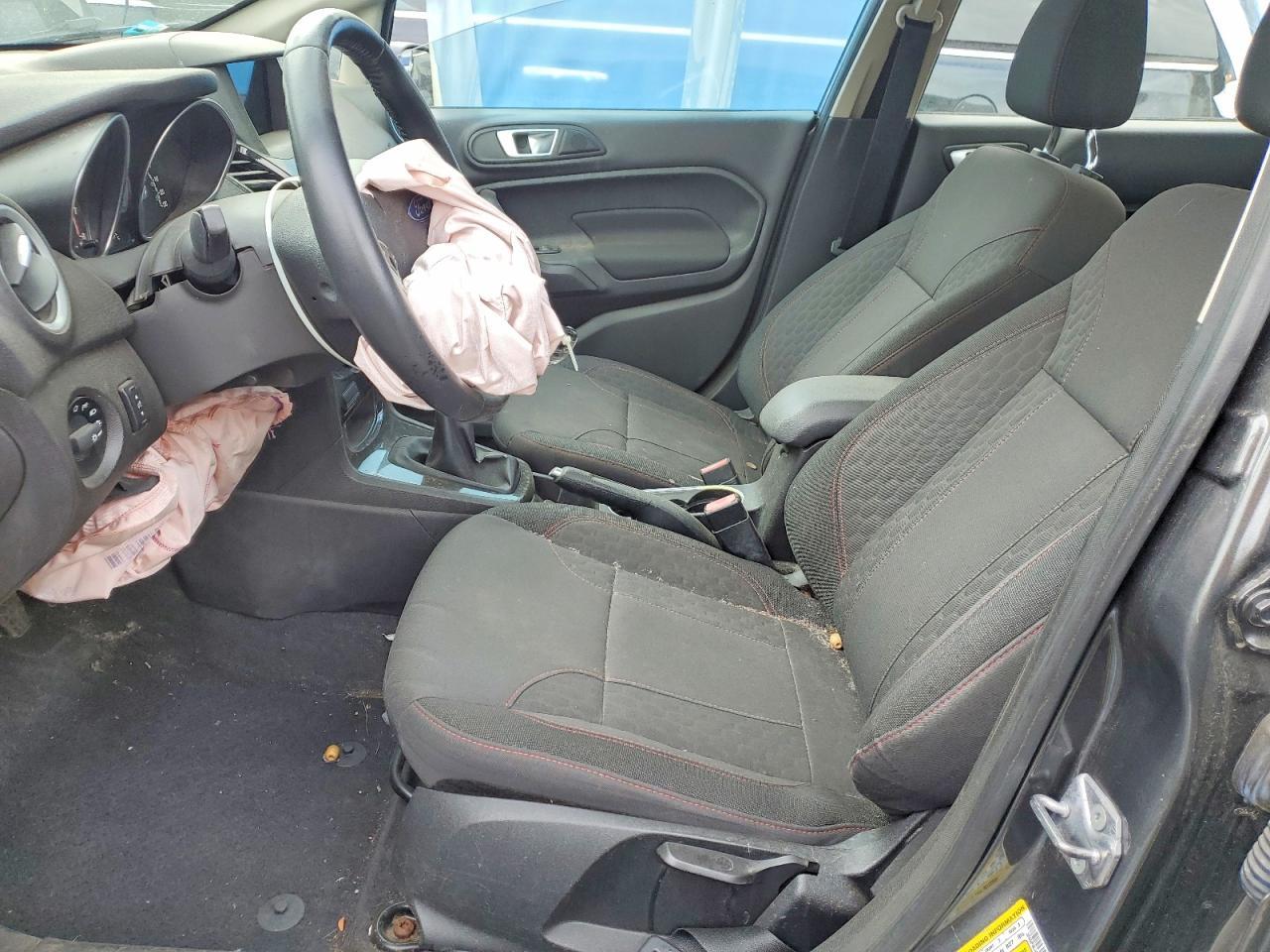 2016 Ford Fiesta Se - Image 7