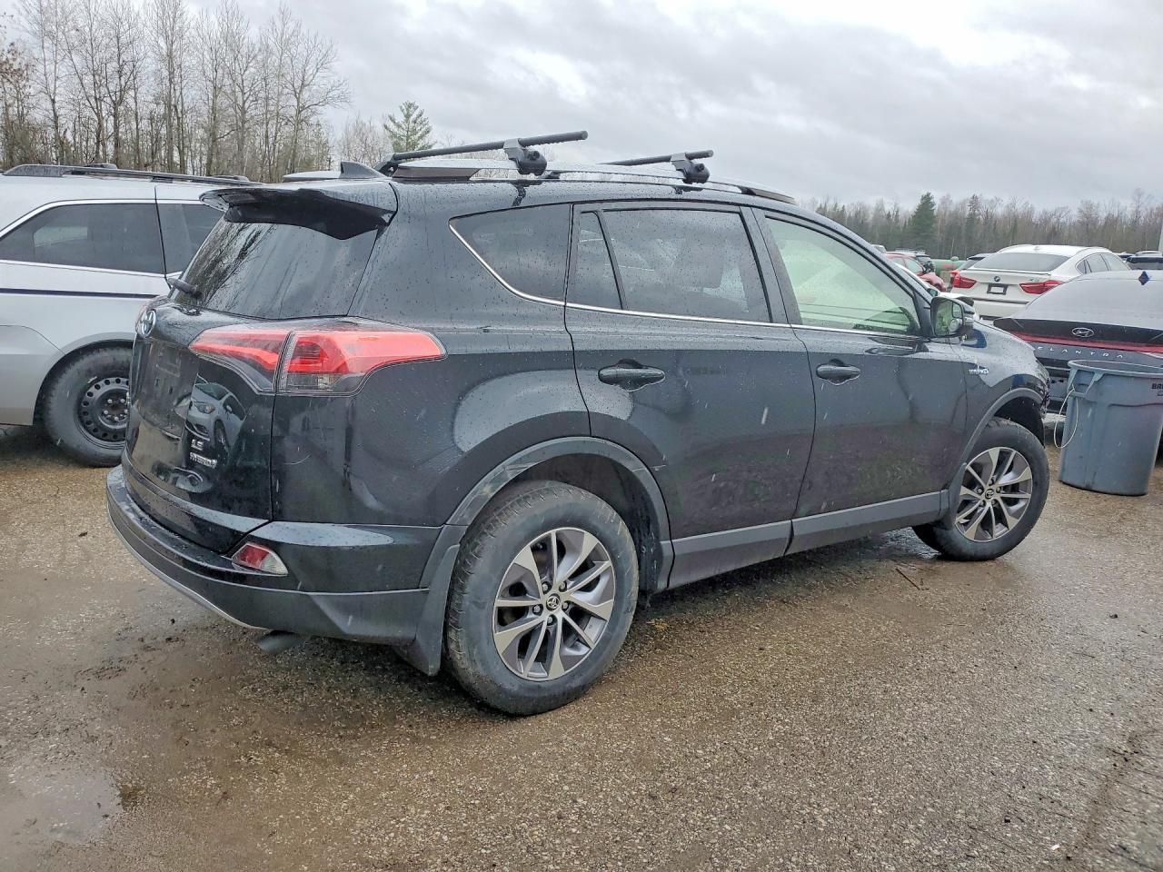 2018 Toyota Rav4 Hybrid Le - Фото 3
