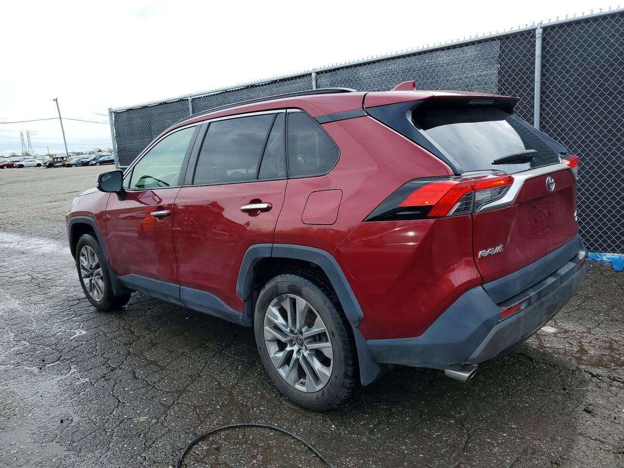 2019 Toyota Rav4 Limited - Фото 2