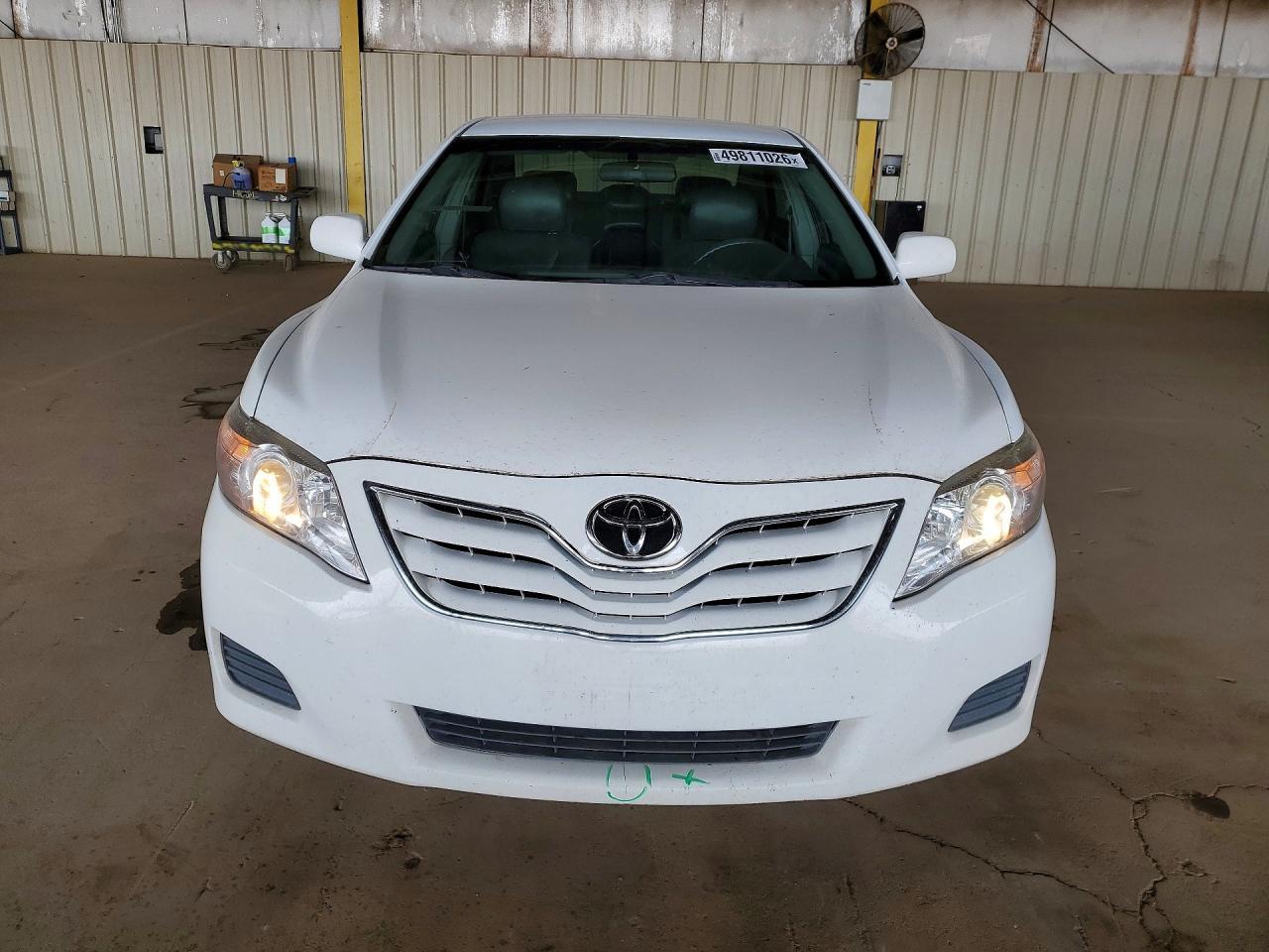 2011 Toyota Camry Le - Фото 5