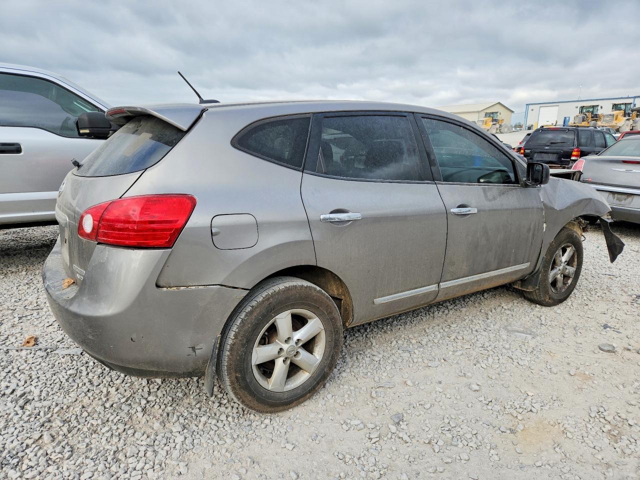 2012 Nissan Rogue S - Фото 3
