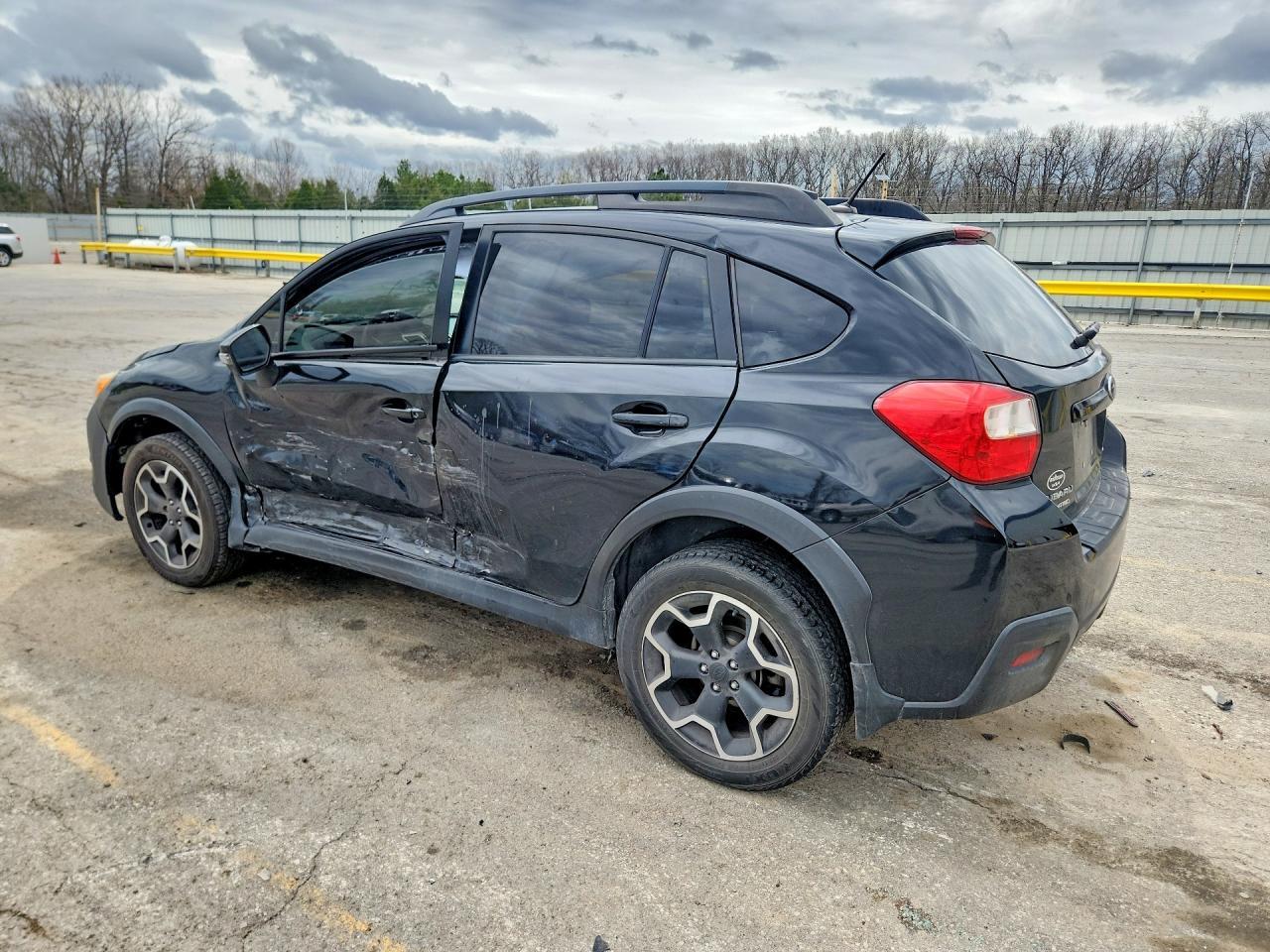 2015 Subaru Xv Crosstrek 2.0 Limited - Image 2