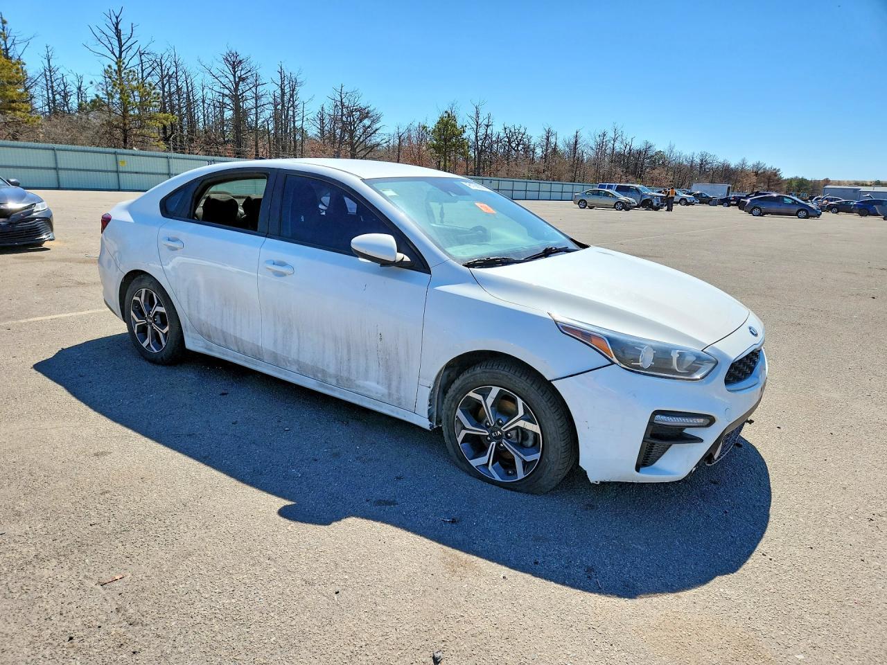 2019 Kia Forte Lxs - Фото 4