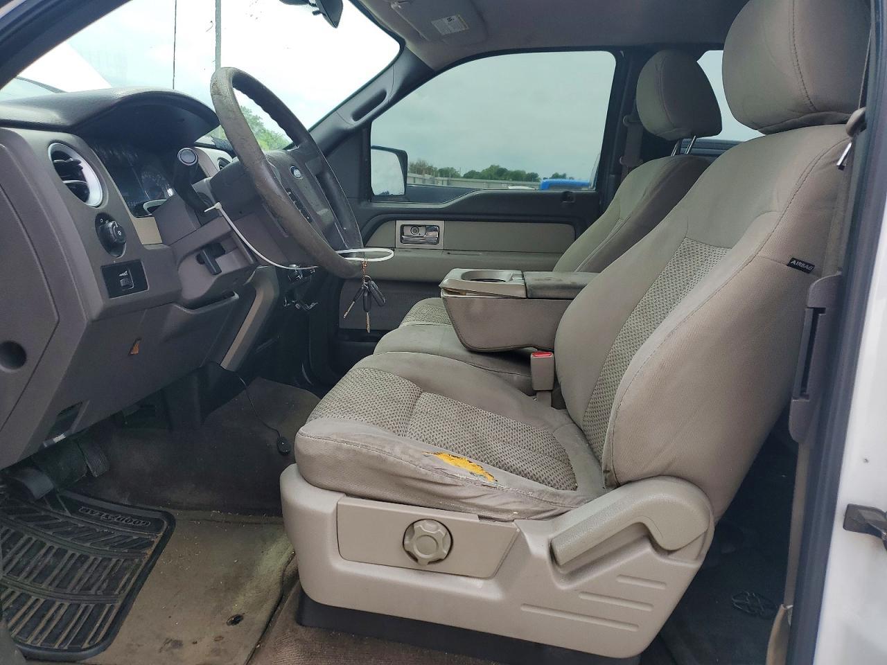 2010 Ford F150 Super Cab - Фото 7