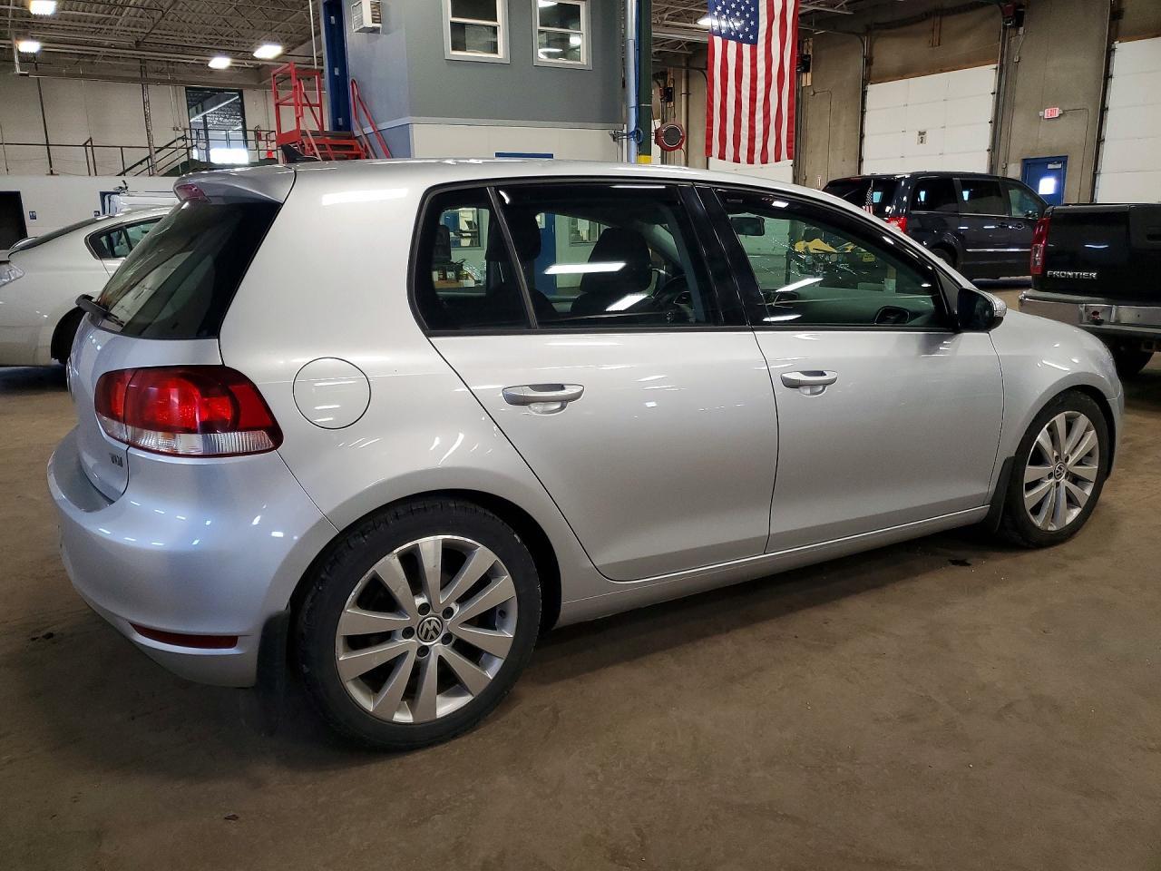 2014 Volkswagen Golf - Фото 3