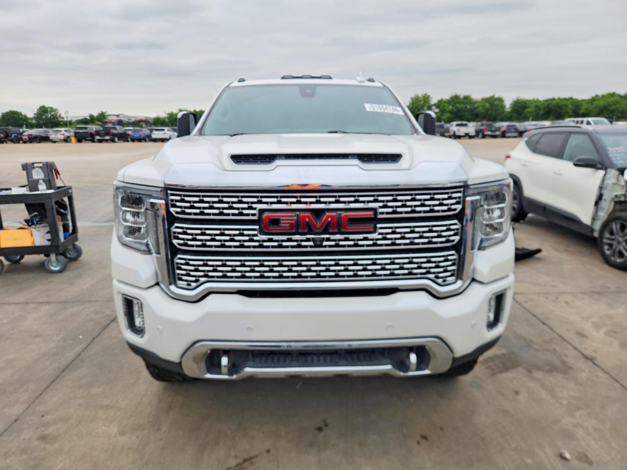 2020 GMC Sierra K2500 Denali - Image 5