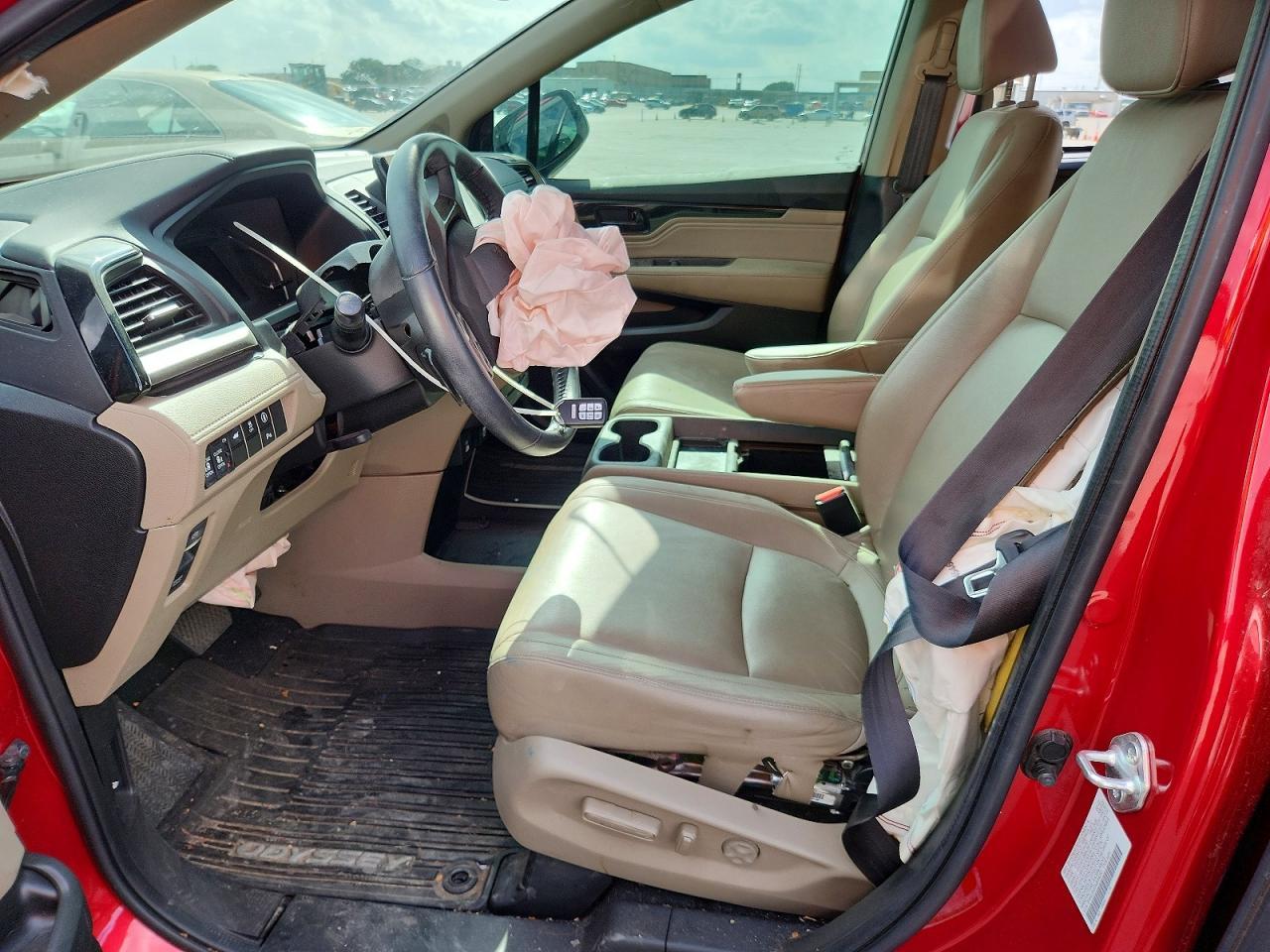 2022 Honda Odyssey Touring - Фото 7