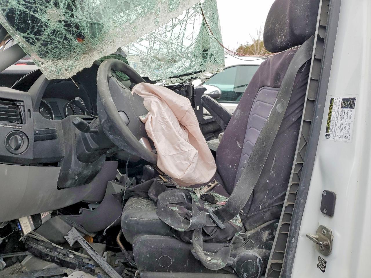 2016 Mercedes Benz Sprinter 2500 Utility / Service Van - Фото 7