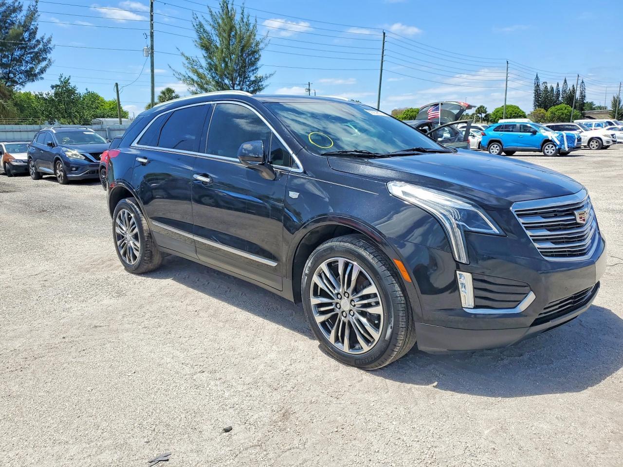 2018 Cadillac Xt5 Premium Luxury - Image 4