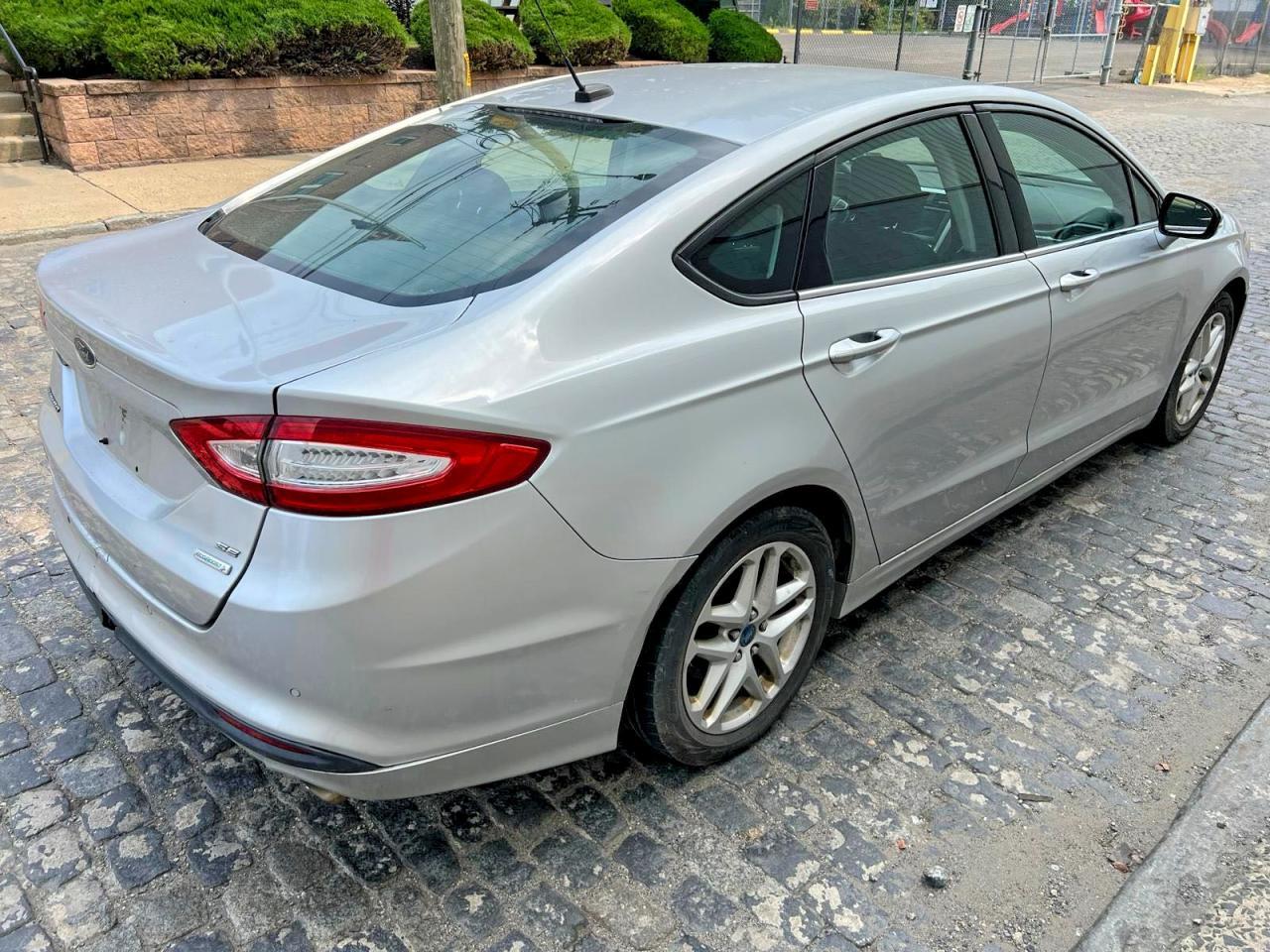 2013 Ford Fusion Se - Фото 4