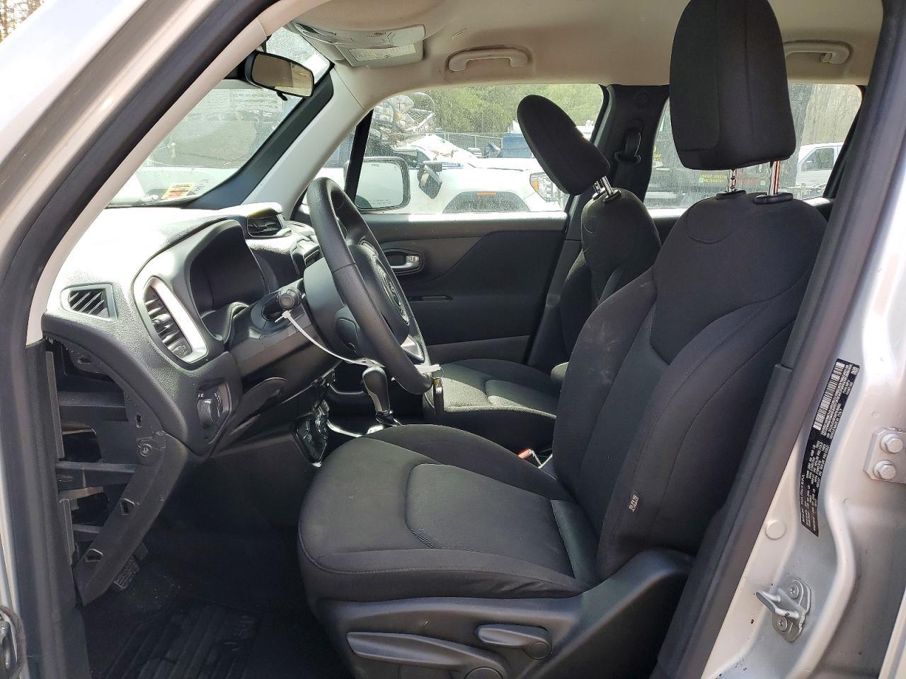 2021 Jeep Renegade Sport - Image 7