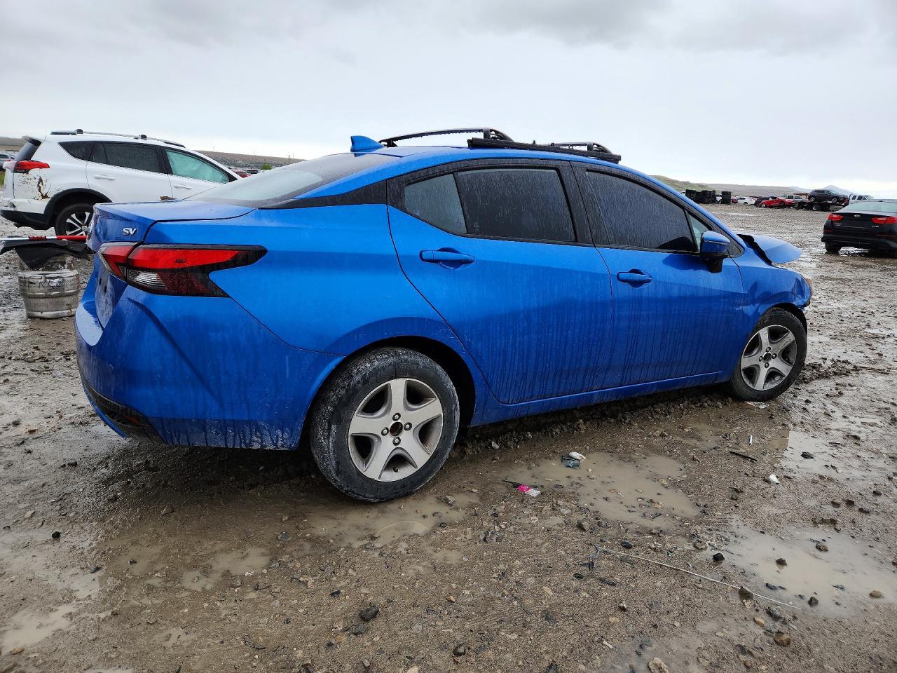 2021 Nissan Versa Sv - Фото 3