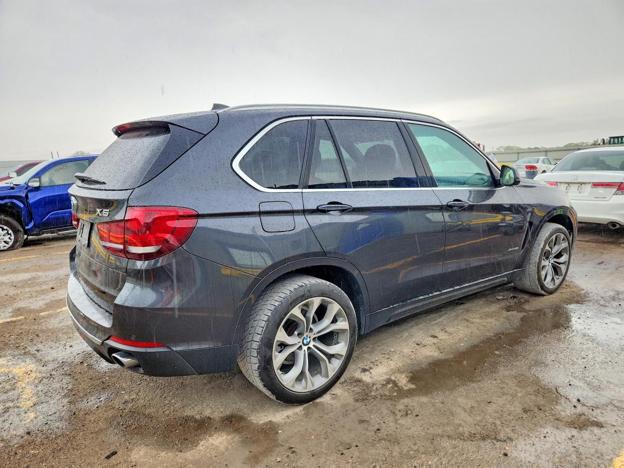 2015 BMW X5 xDrive35I - Фото 3