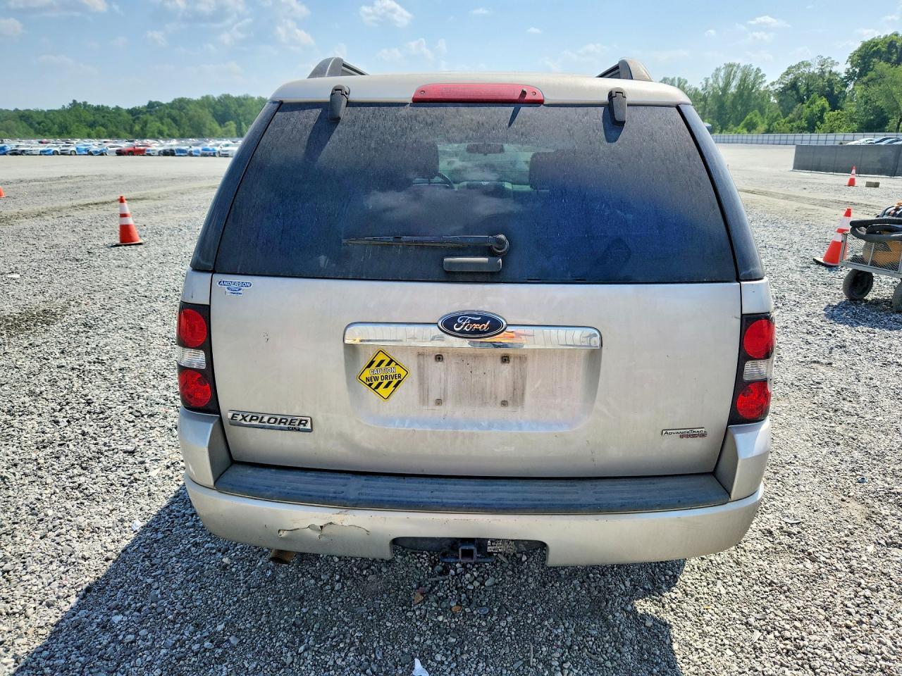 2007 Ford Explorer Xlt - Фото 6