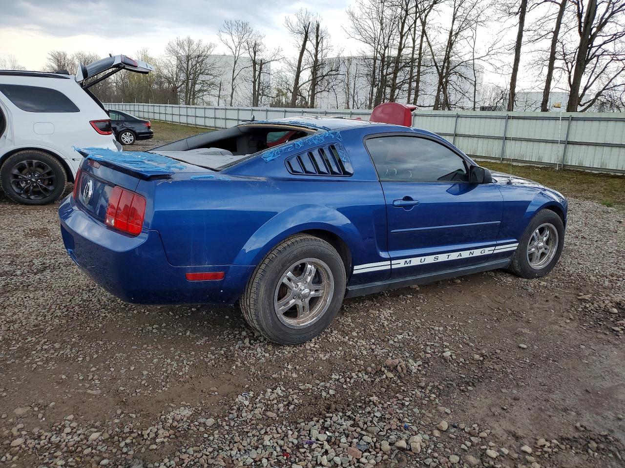 2008 Ford Mustang - Image 3