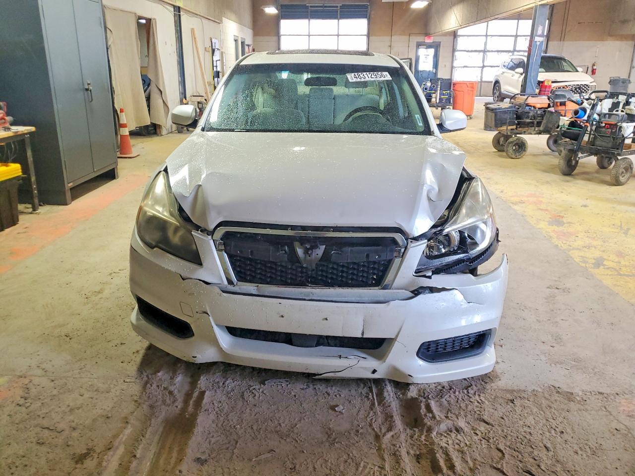 2014 Subaru Legacy 2.5I Premium - Image 5