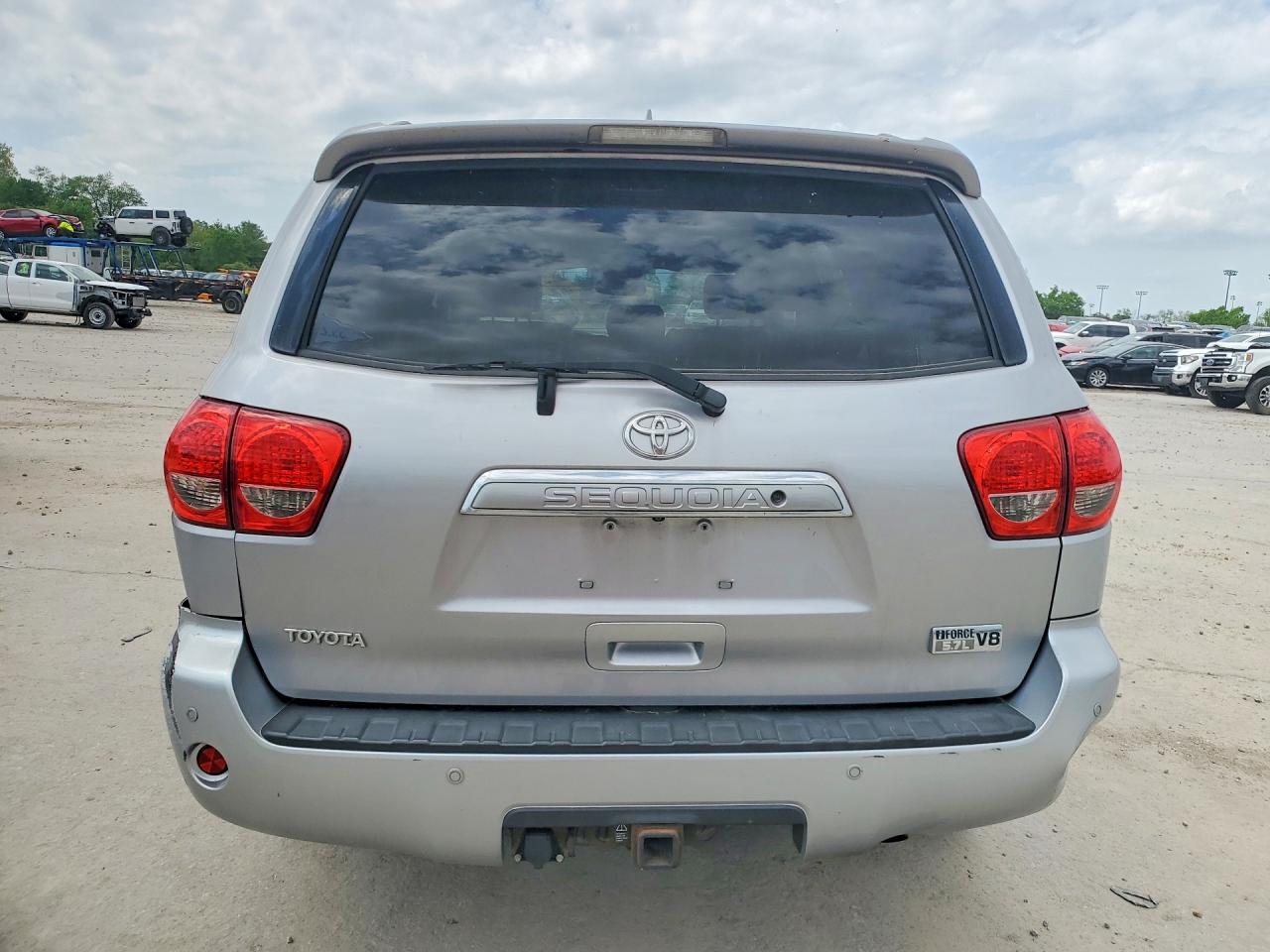 2010 Toyota Sequoia Limited - Фото 6