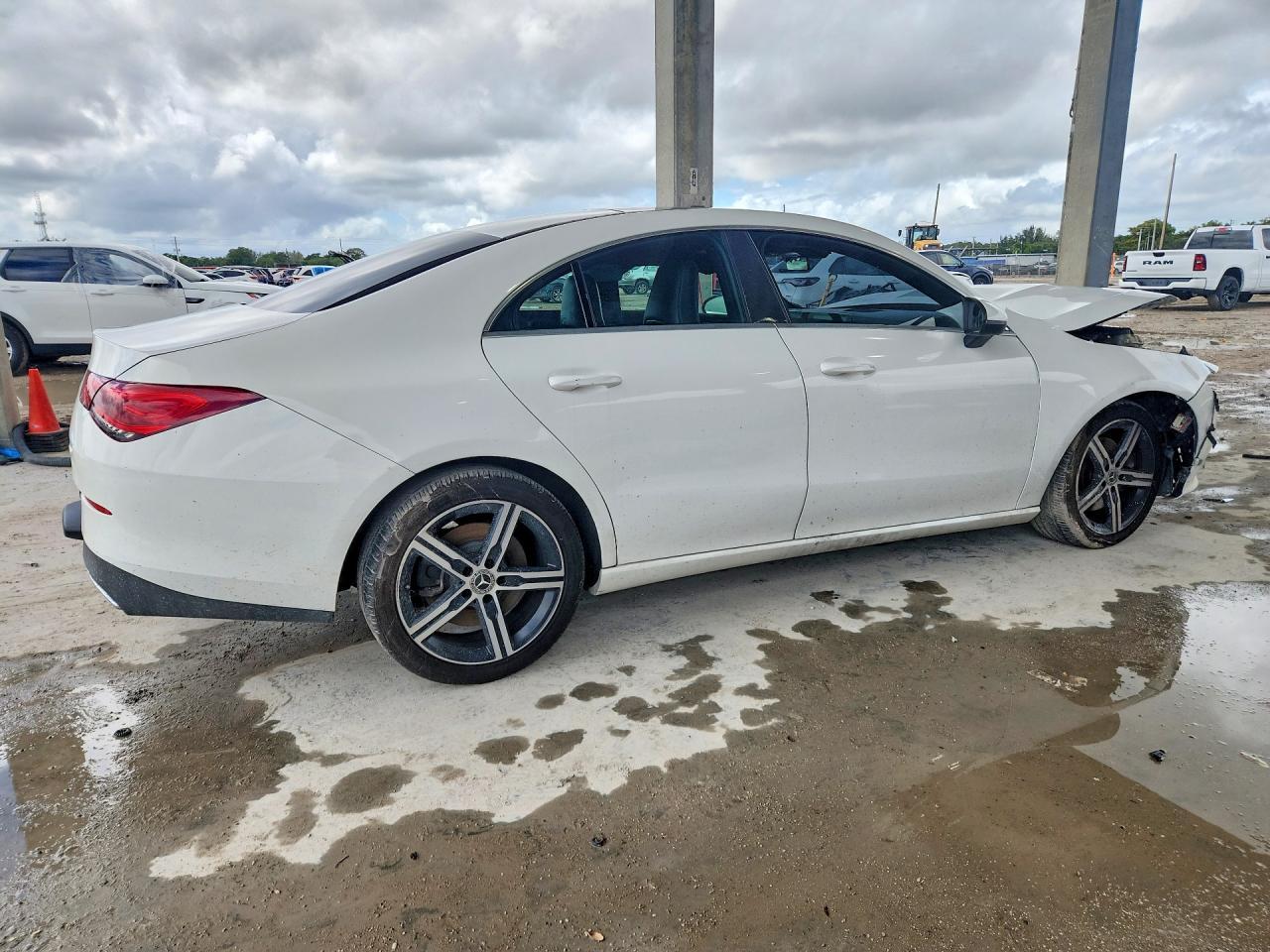 2020 Mercedes-Benz Cla 250 - Image 3
