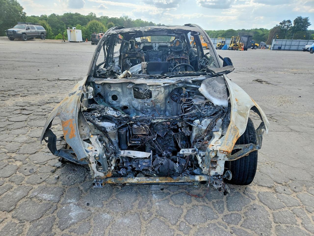 2022 Tesla Model Y - Фото 5