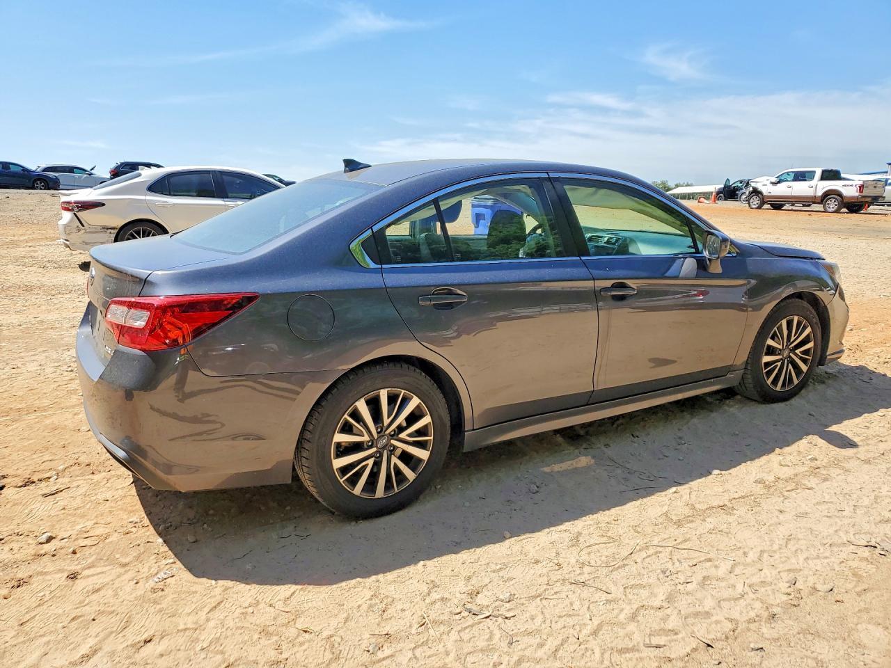 2019 Subaru Legacy 2.5I Premium - Image 3