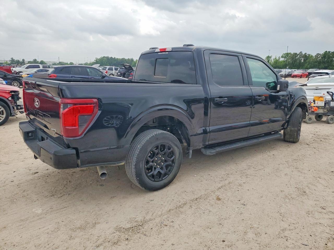 2025 Ford F150 Xlt - Фото 3