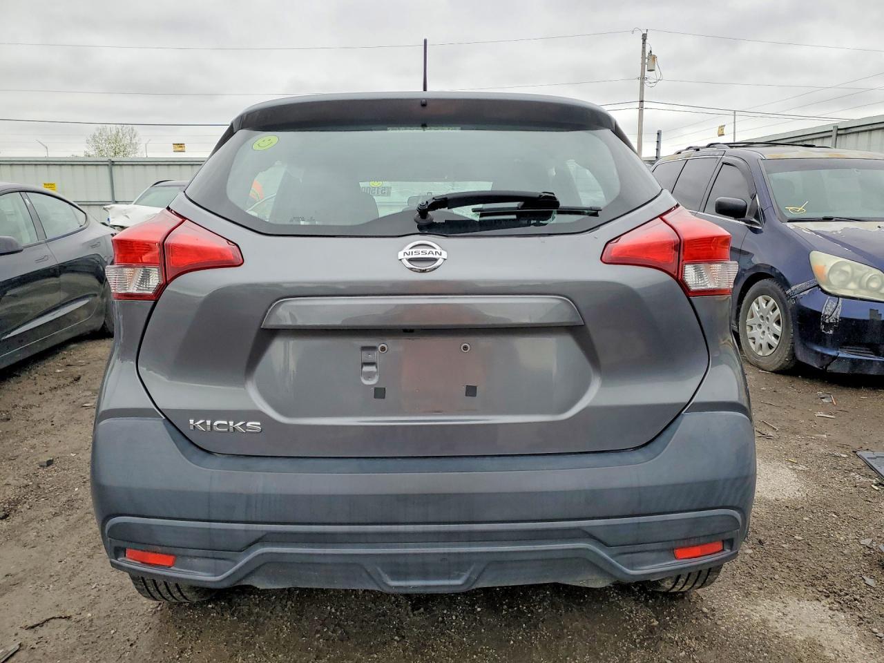 2019 Nissan Kicks S - Image 6