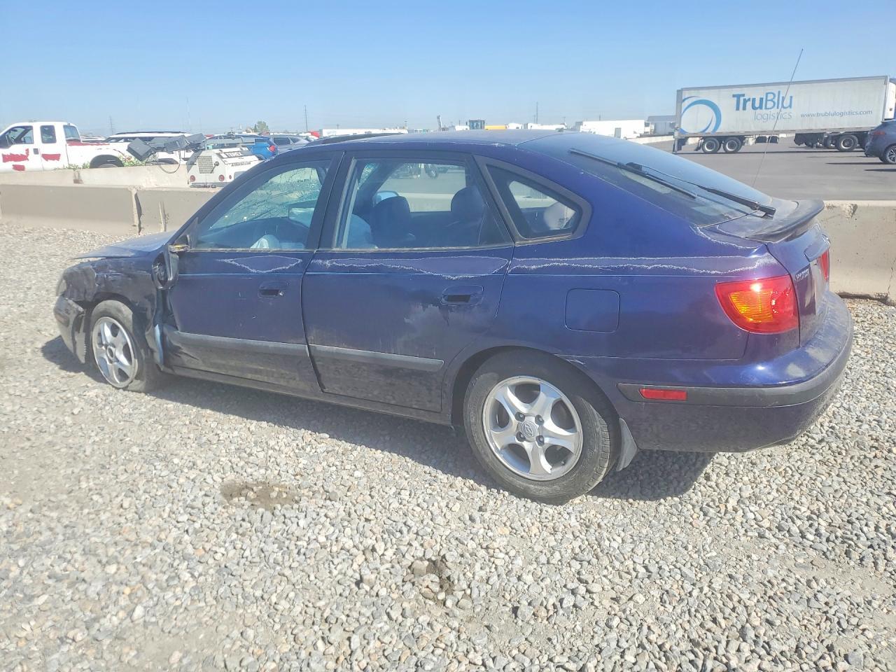 2003 Hyundai Elantra Gt - Image 2