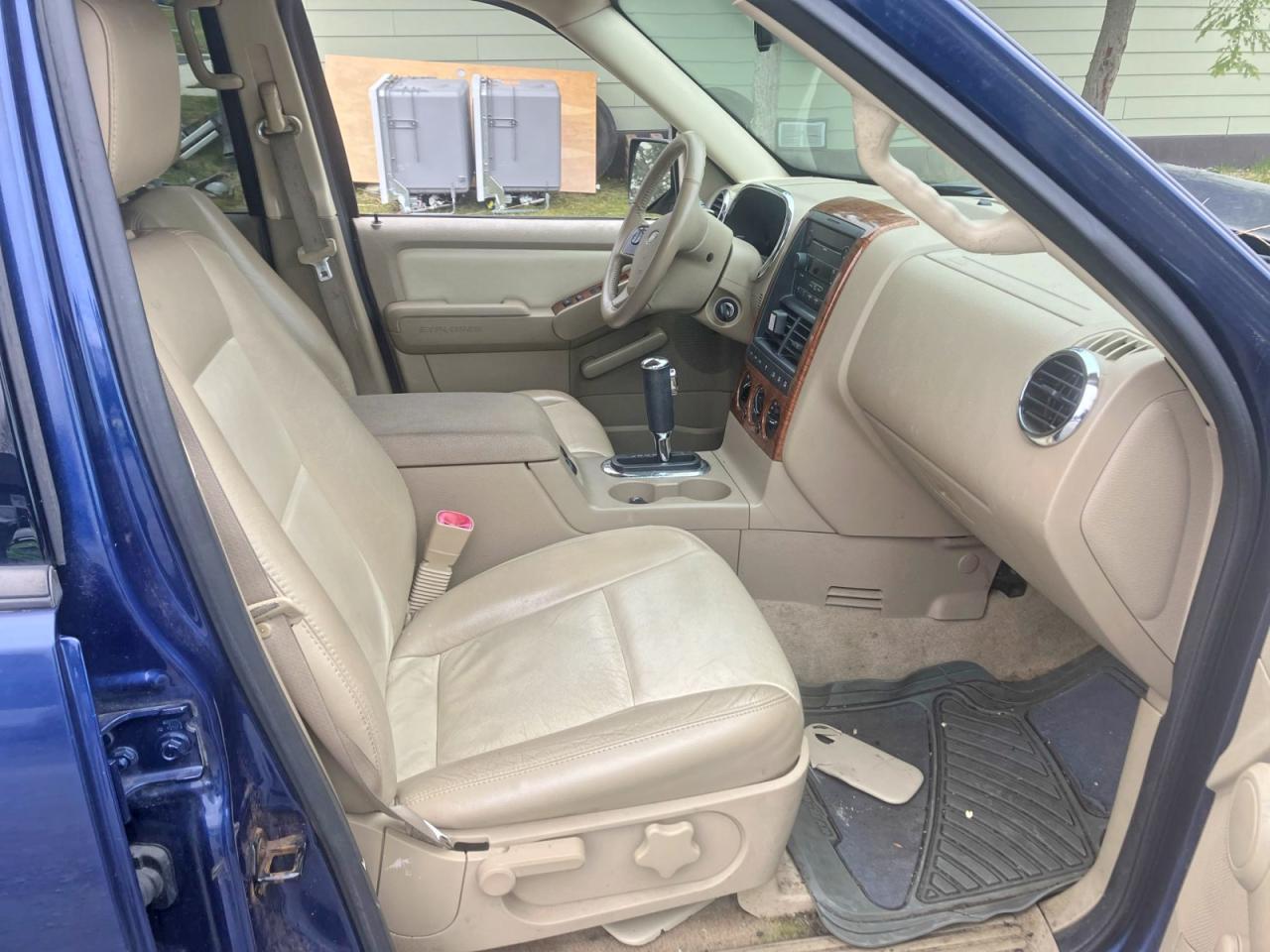 2007 Ford Explorer Eddie Bauer - Image 7