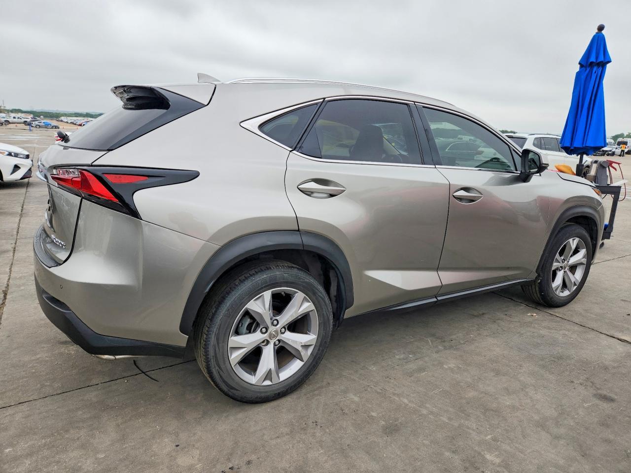 2017 Lexus Nx 200T - Фото 3