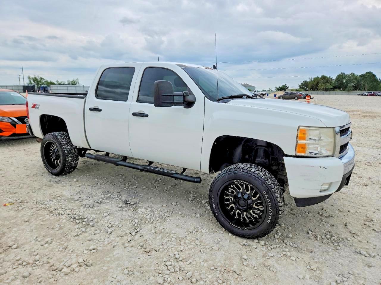 2011 Chevrolet Silverado K1500 Lt - Image 4