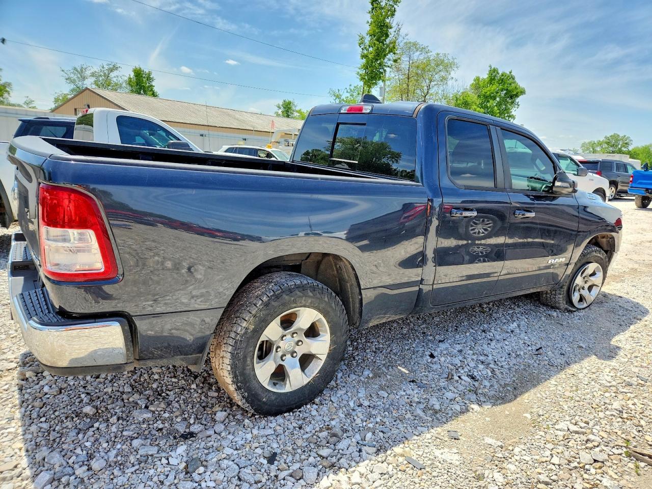 2019 Ram 1500 Big Horn/Lone Star - Image 3