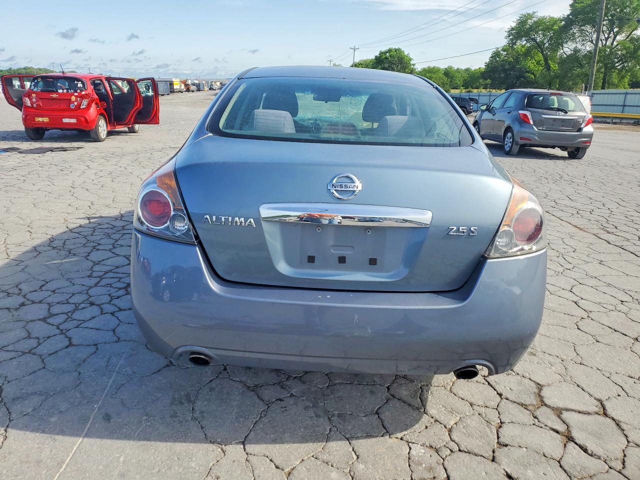 2011 Nissan Altima 2.5 - Фото 6