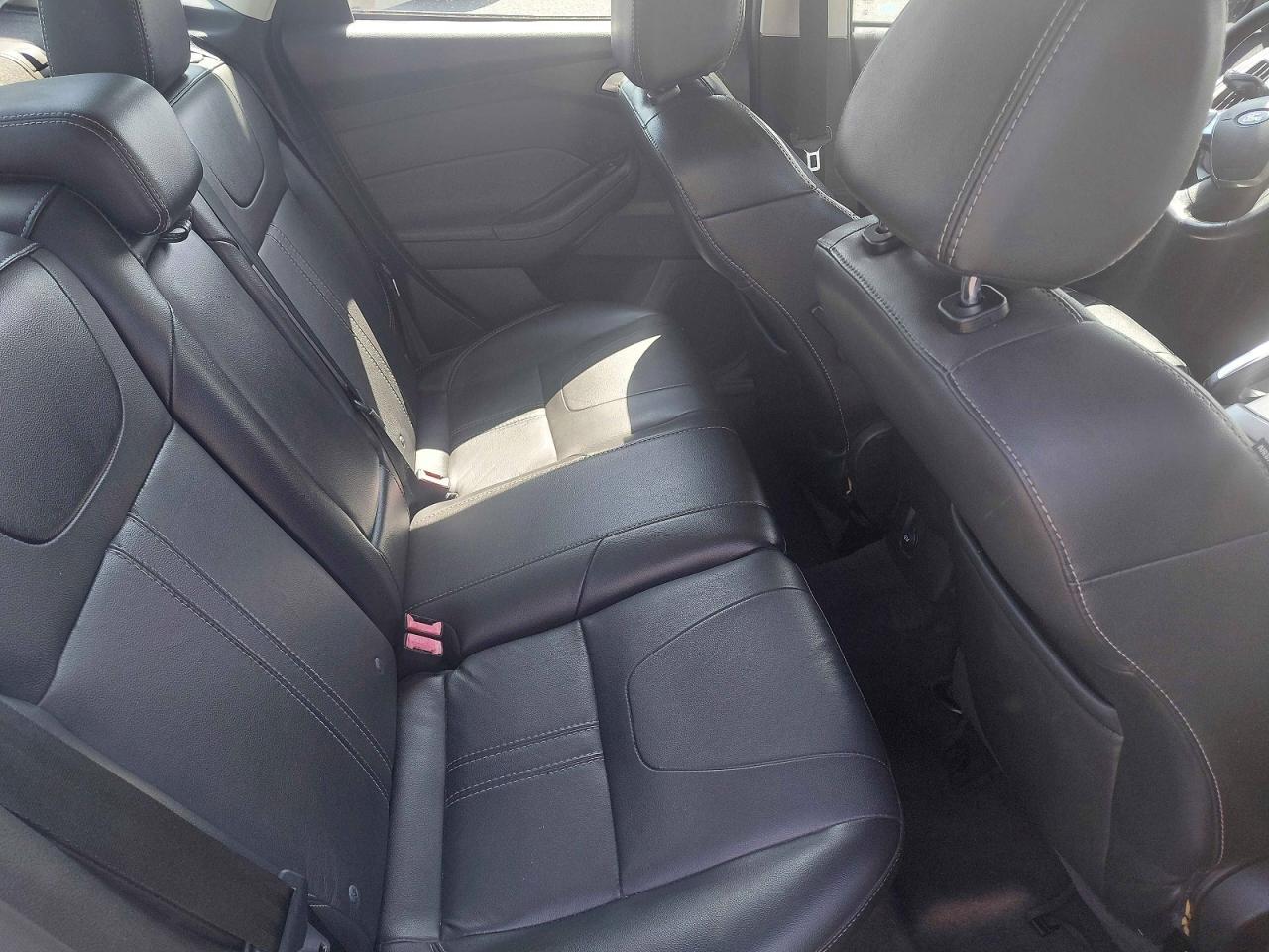 2014 Ford Focus Se - Image 6