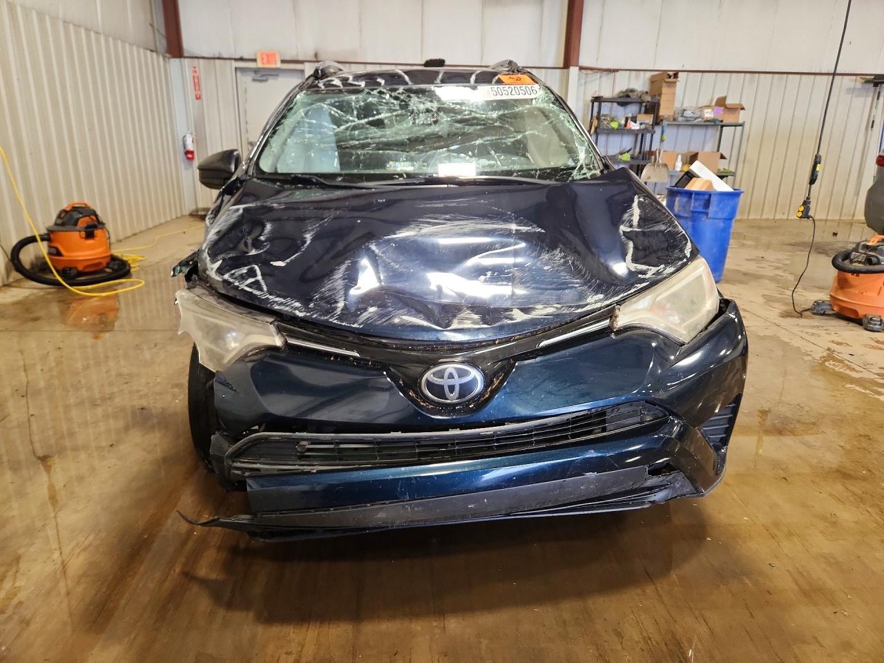 2017 Toyota Rav4 Le - Фото 5